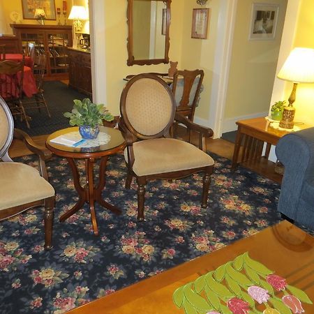 Shady Oaks Country Inn St. Helena Extérieur photo