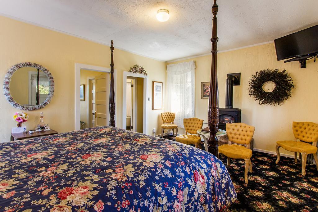 Shady Oaks Country Inn St. Helena Extérieur photo