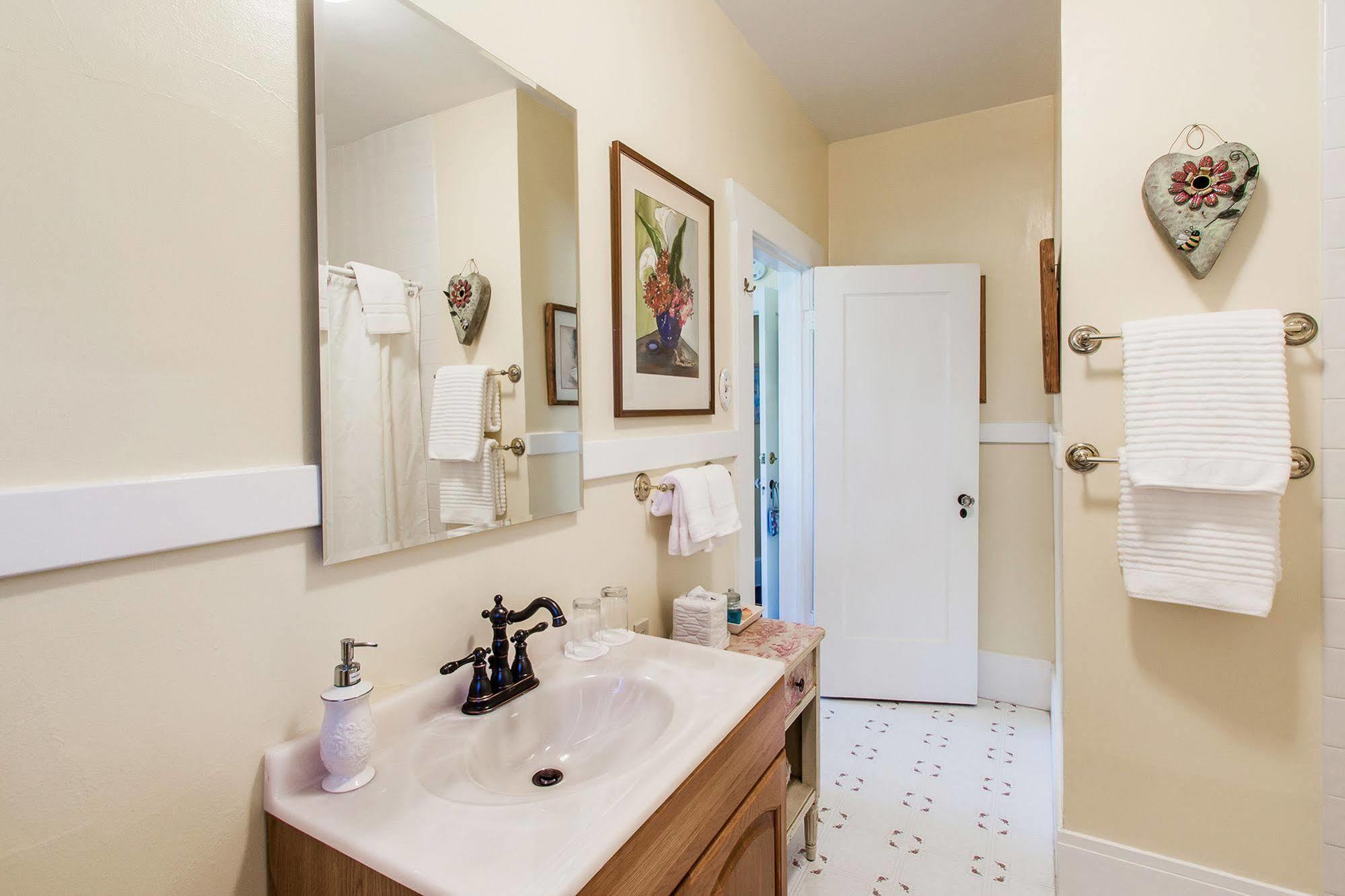 Shady Oaks Country Inn St. Helena Extérieur photo