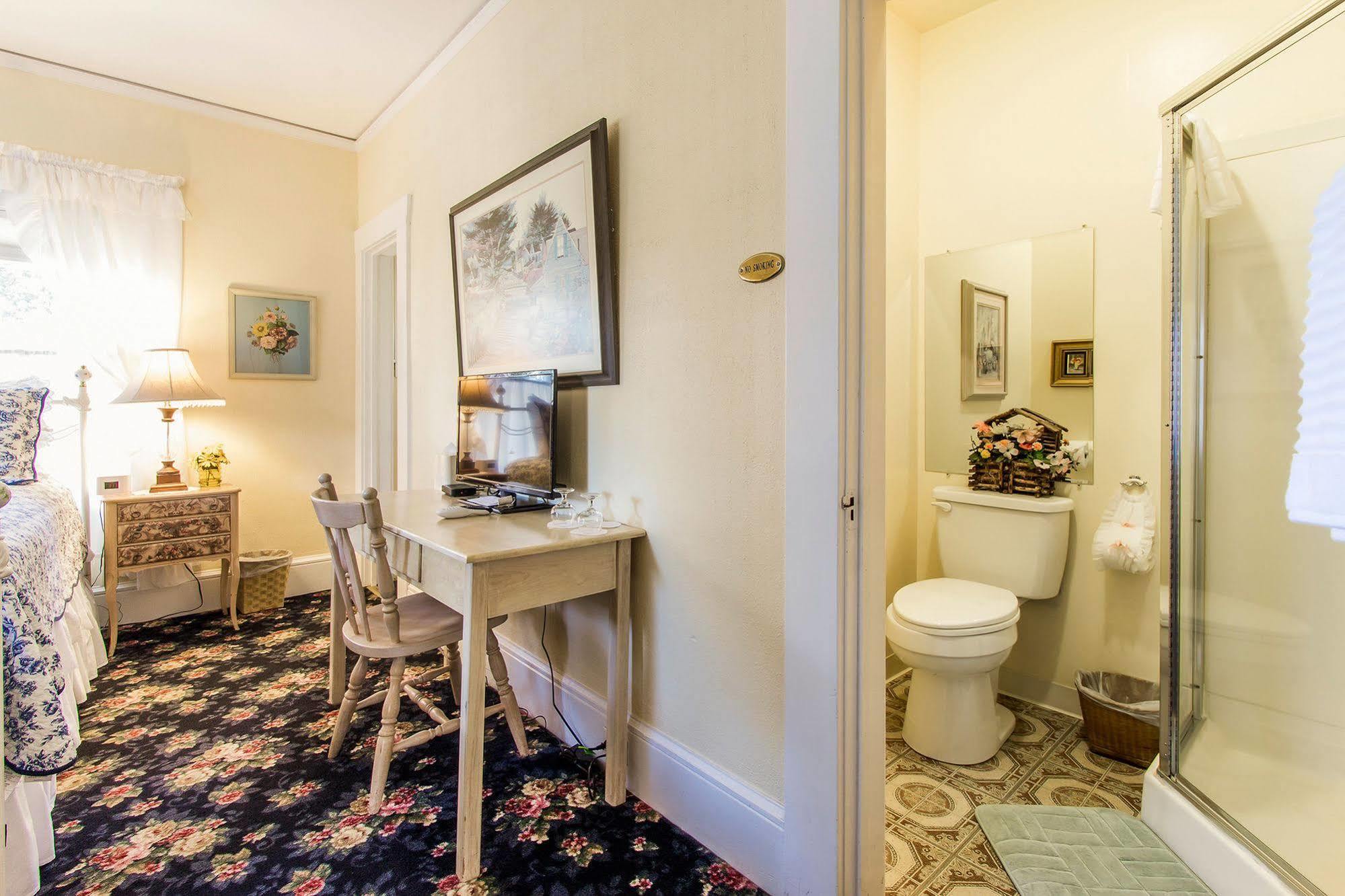 Shady Oaks Country Inn St. Helena Extérieur photo