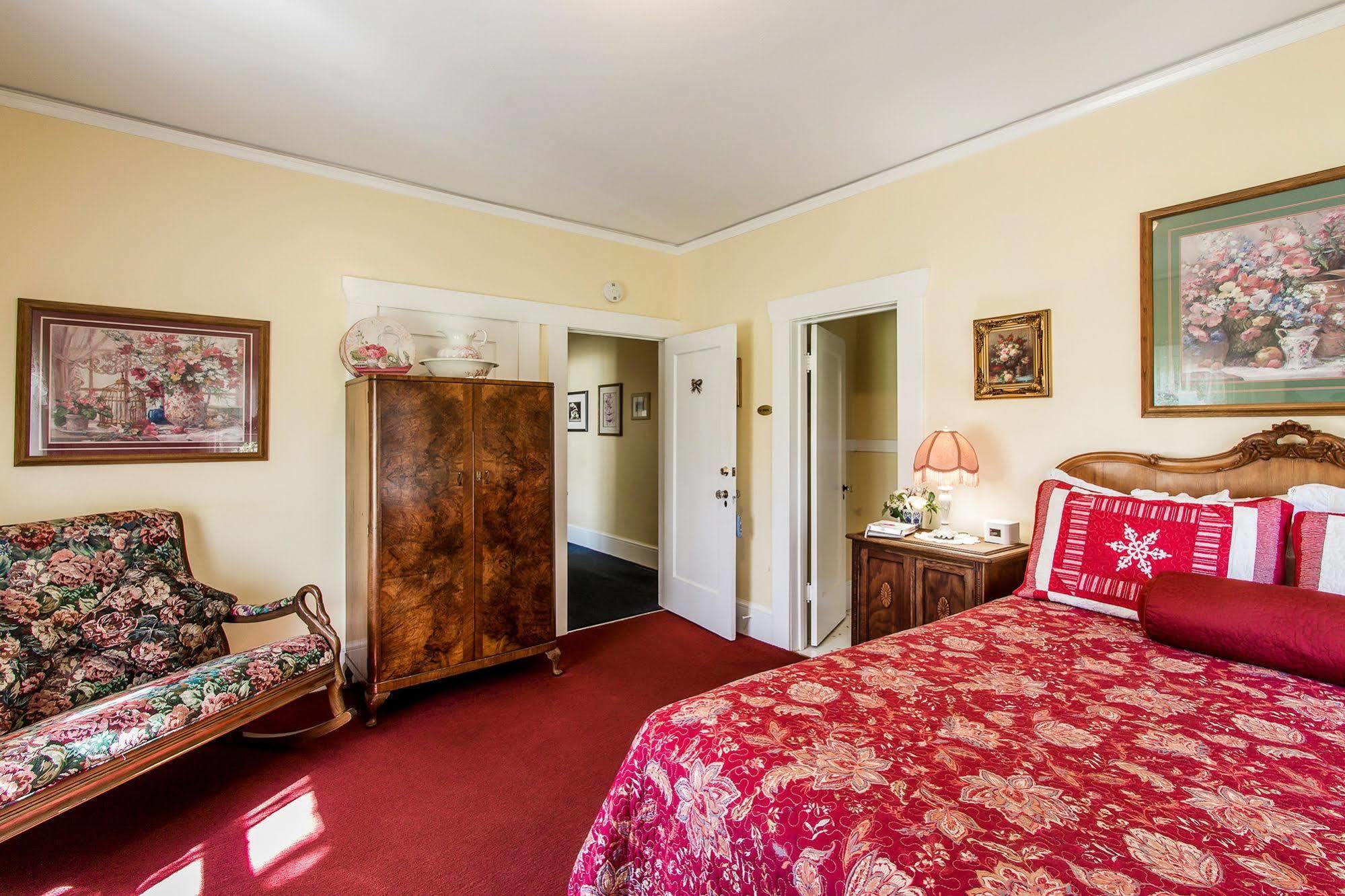 Shady Oaks Country Inn St. Helena Extérieur photo